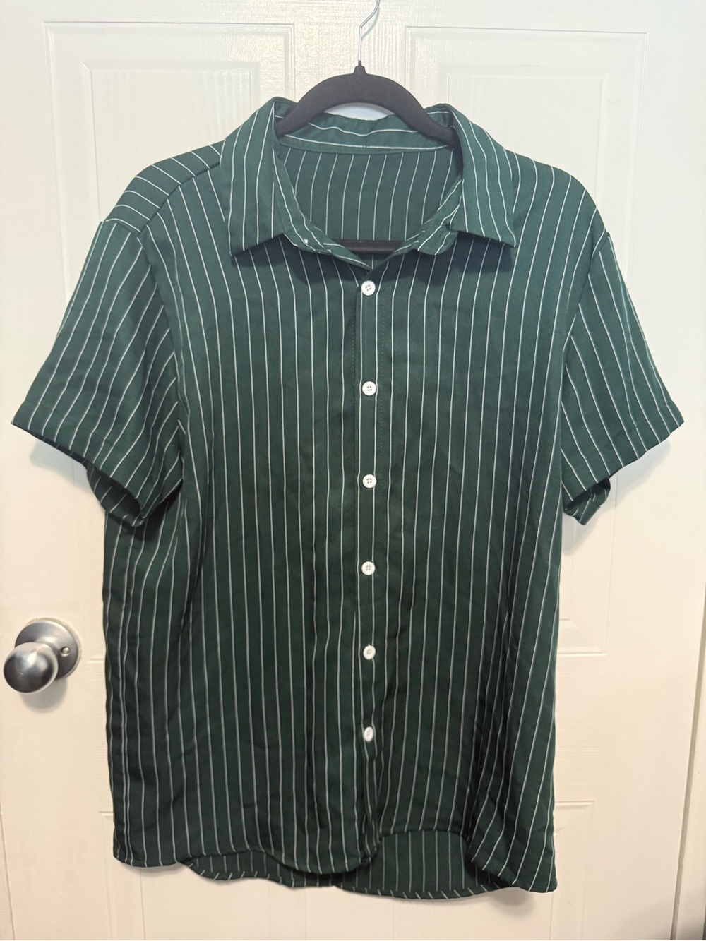 SHEIN Green Vertical Stripe Short-Sleeve Button-Up Shirt